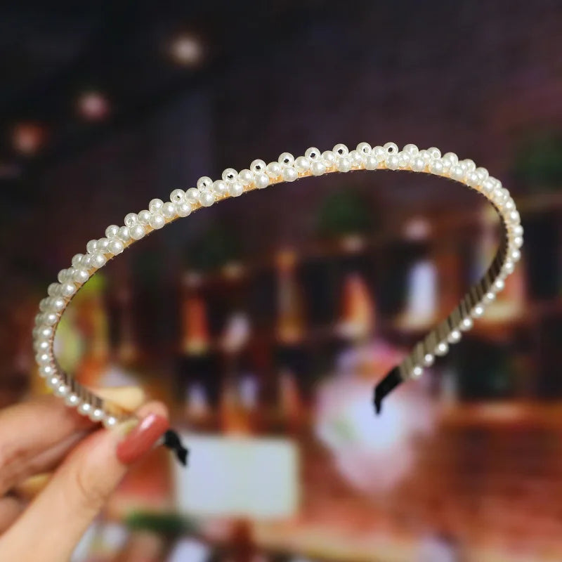 Elegant Pearl Hair Band