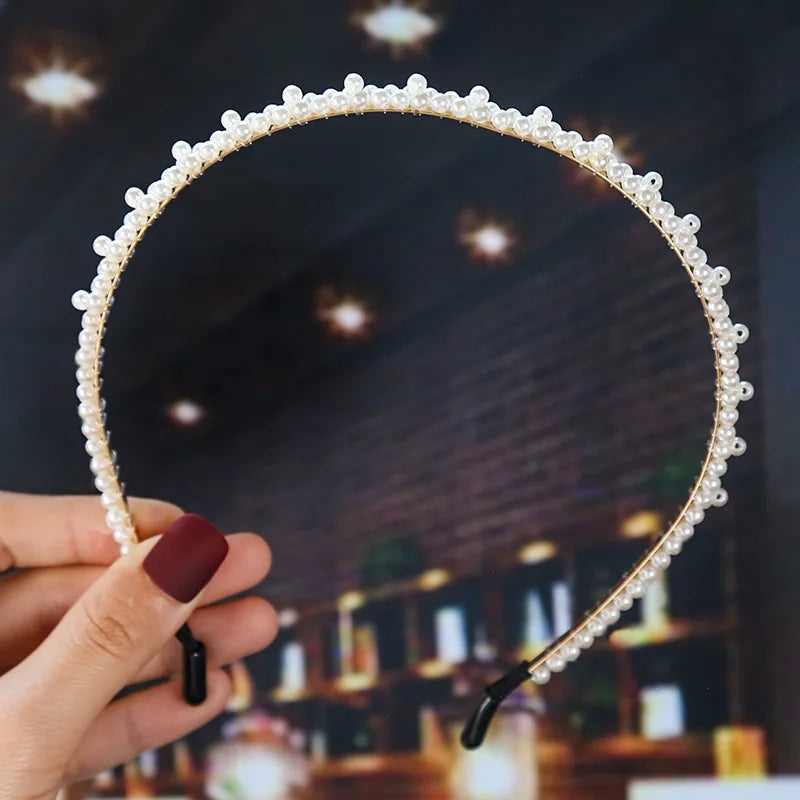 Elegant Pearl Hair Band