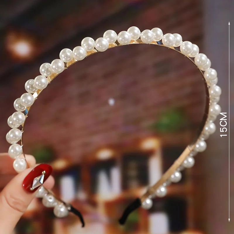 Elegant Pearl Hair Band