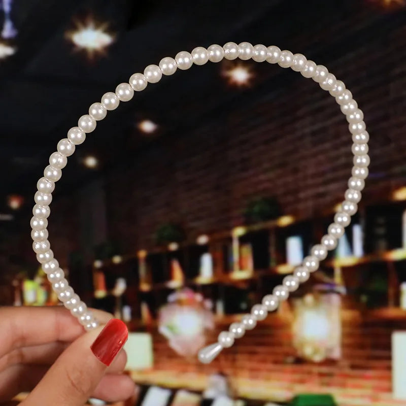 Elegant Pearl Hair Band